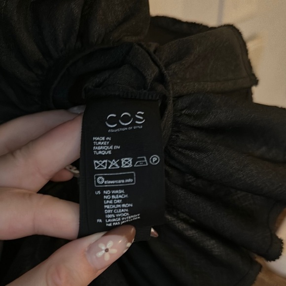 COS | Elegant Wool Black Ruffle Hem Blouse - Picture 6 of 15